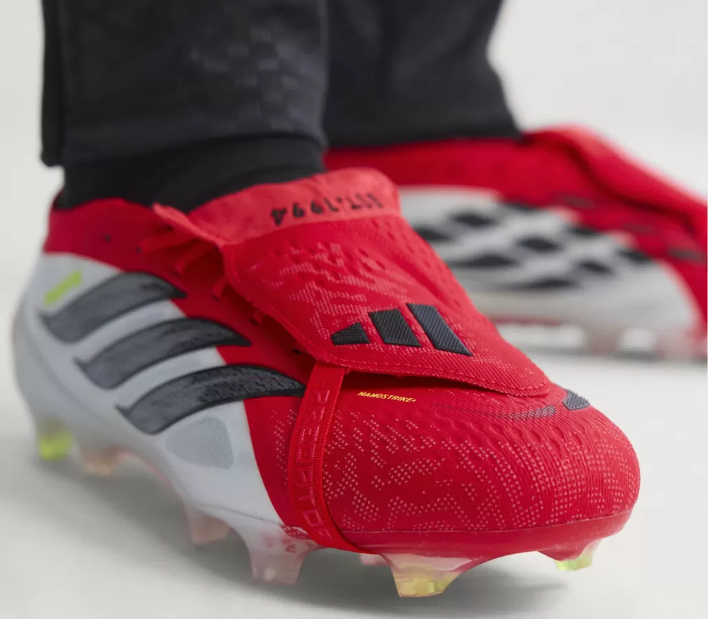 Бутсы профессиональные Adidas Predator Elite FT FG